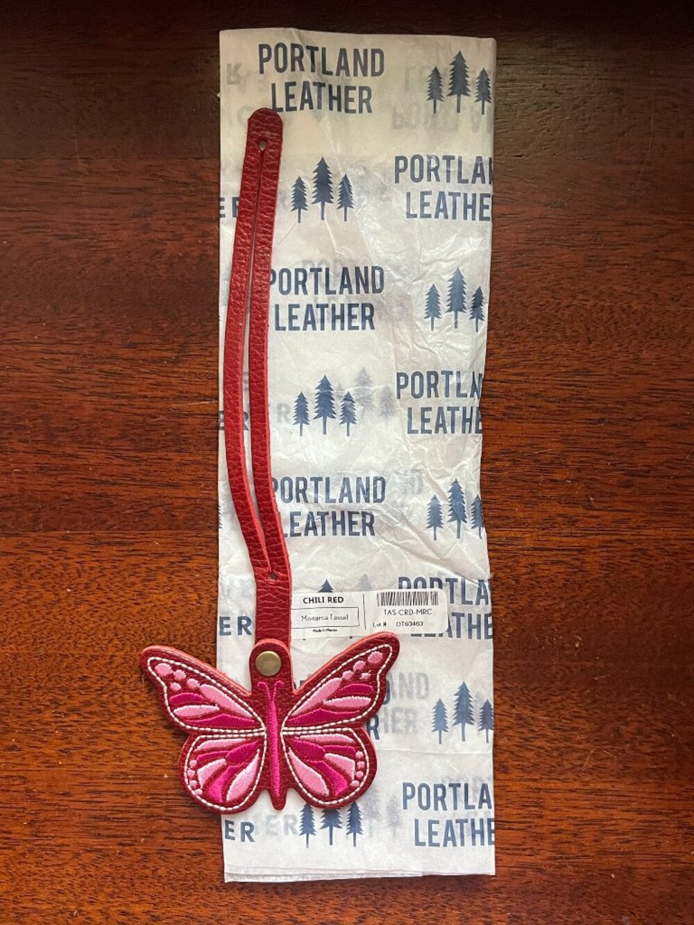 Portland Leather red and pink Monarca butterfly tassel NWT - Picture 2 of 5